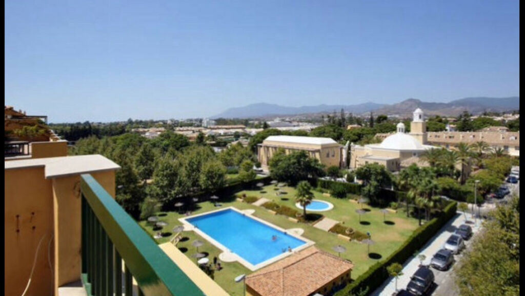 Penthouse San Pedro de Alcántara Málaga - image 8