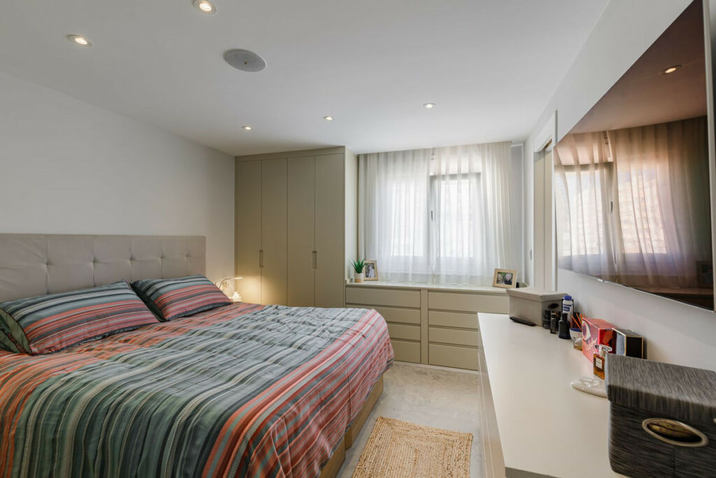 Middle Floor Apartment Marbella Málaga - image 9