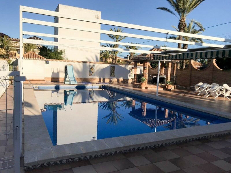 Detached Villa Cabo Roig Alicante - image 9