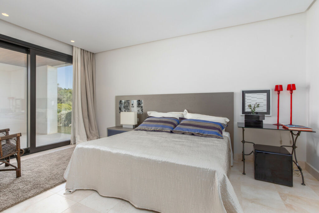 Ground Floor Apartment Sotogrande Cádiz - image 9