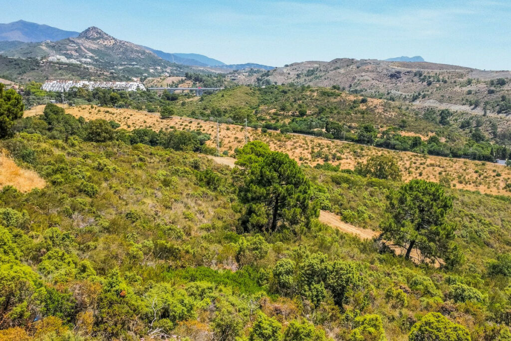 Land Benahavís Málaga