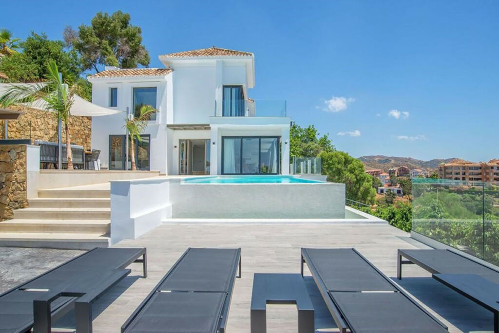 Detached Villa Elviria Málaga