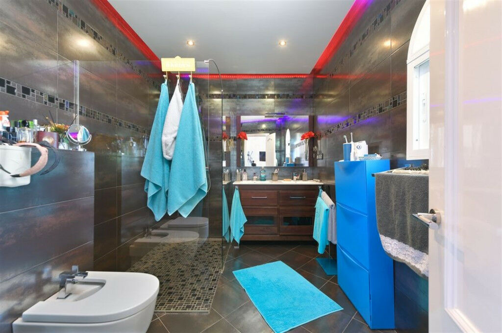 Detached Villa Alhaurín de la Torre Málaga - image 10