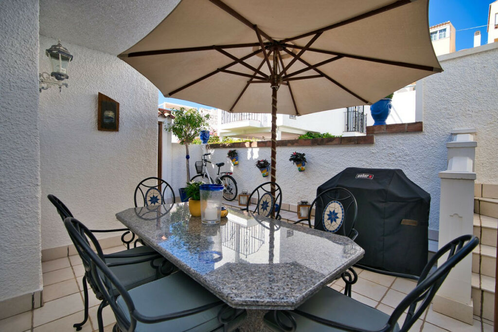 Semi-Detached House Estepona Málaga - image 11