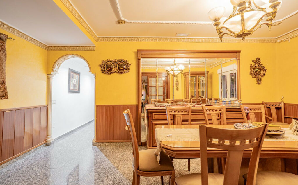 Detached Villa Benalmadena Pueblo Málaga - image 13