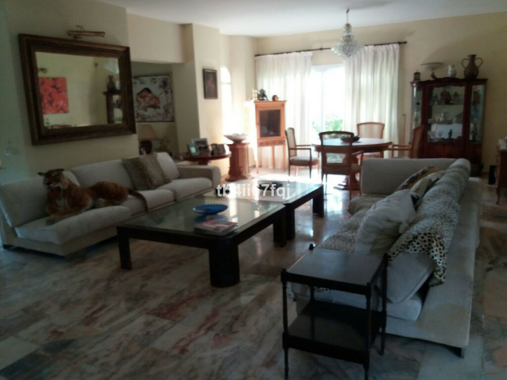 Detached Villa Atalaya Málaga - image 15