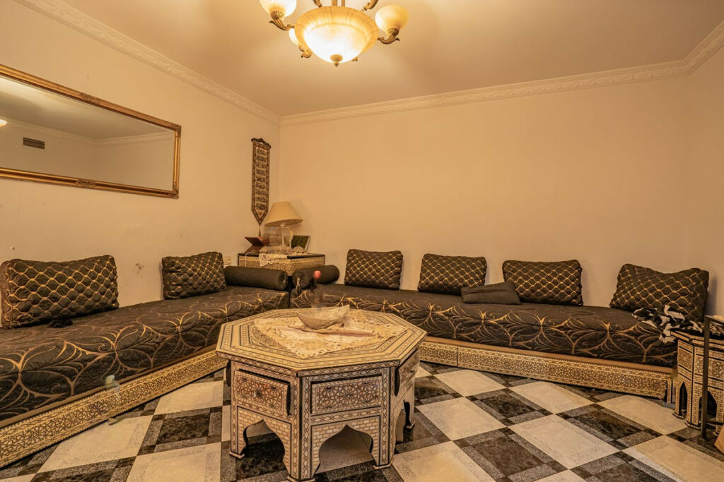 Detached Villa Benalmadena Pueblo Málaga - image 17