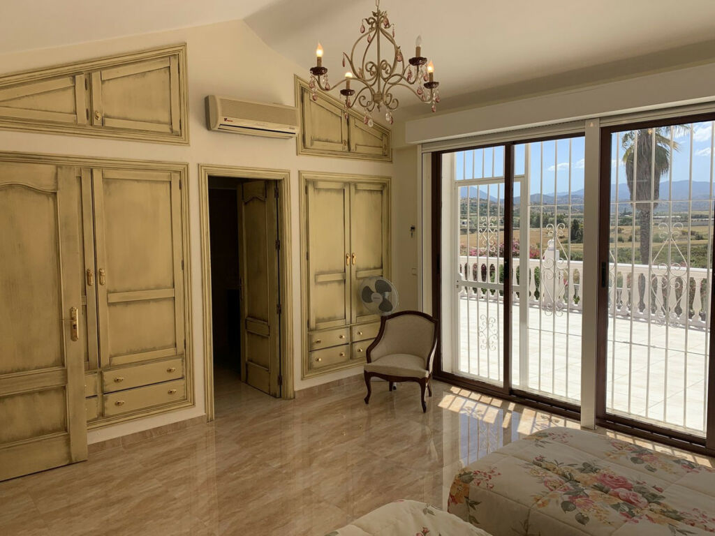 Detached Villa Coín Málaga - image 13