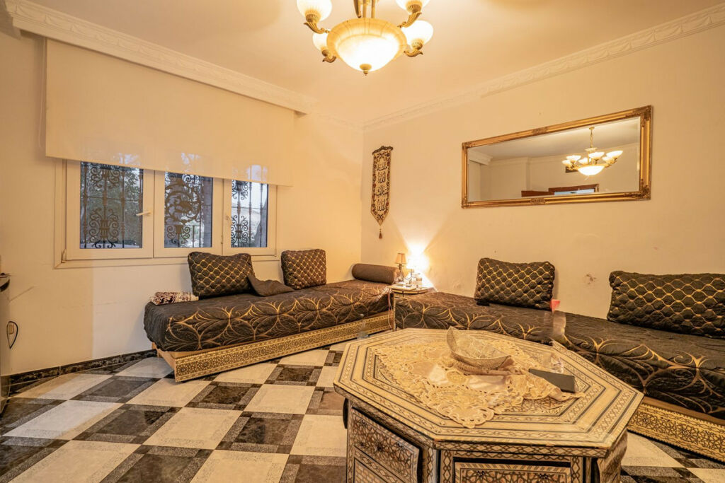 Detached Villa Benalmadena Pueblo Málaga - image 18