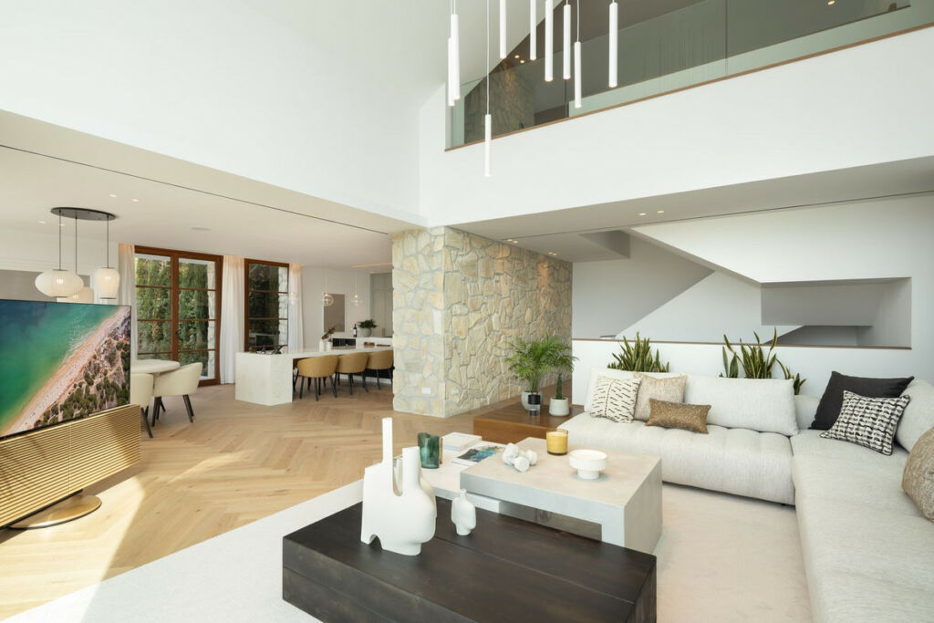 Detached Villa La Quinta Málaga - image 19