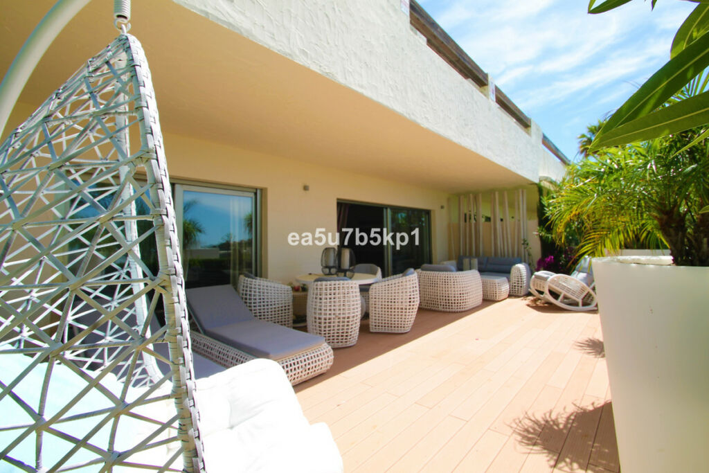 Ground Floor Apartment Benahavís Málaga - image 20