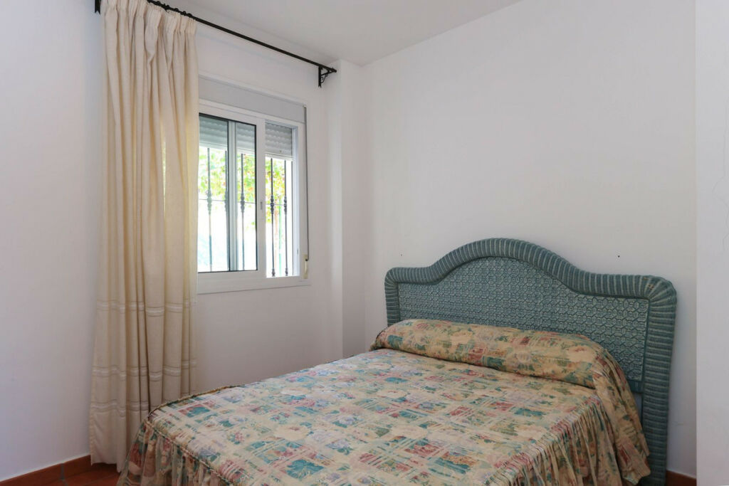 Detached Villa Guaro Málaga - image 21