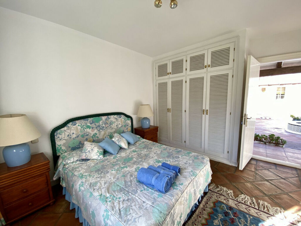 Detached Villa Benahavís Málaga - image 22