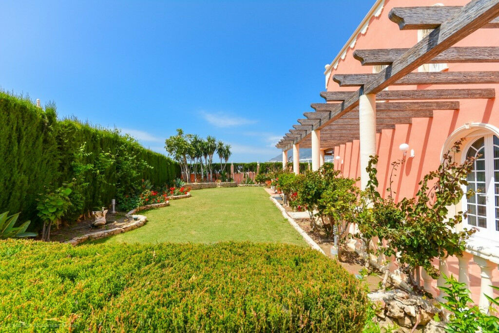 Detached Villa Benalmadena Málaga - image 22