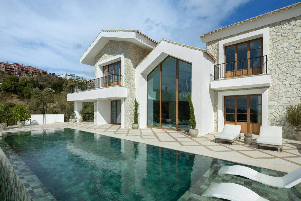 Detached Villa La Quinta Málaga - image 22