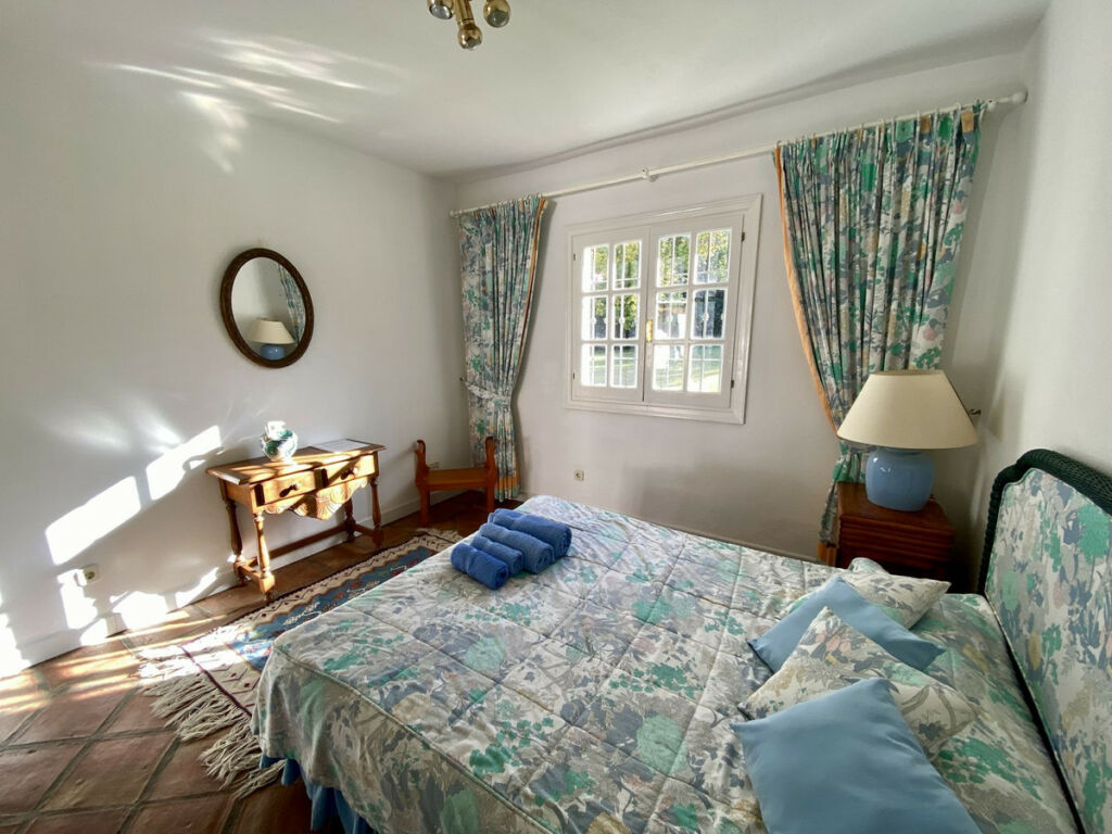Detached Villa Benahavís Málaga - image 23