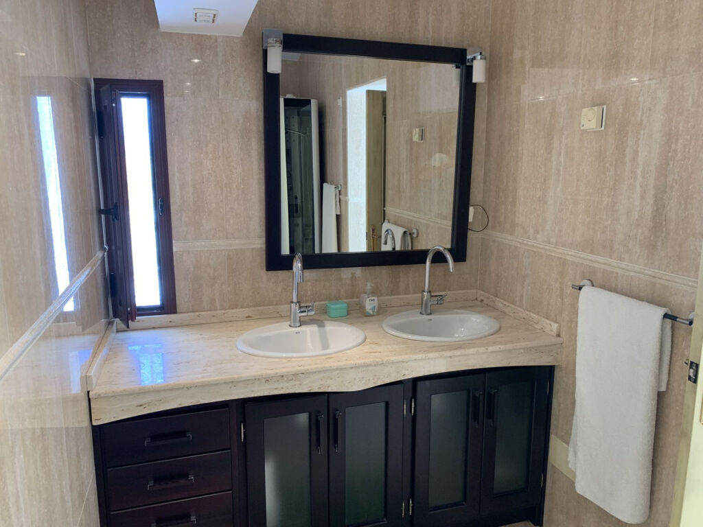 Detached Villa Coín Málaga - image 19