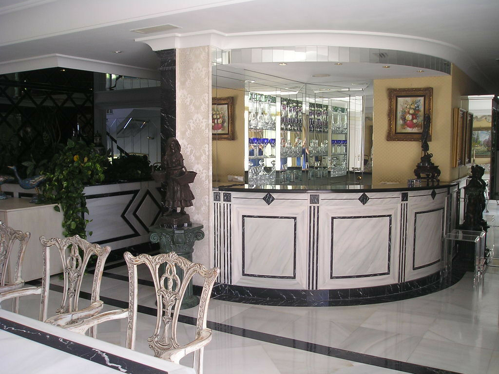 Penthouse Puerto Banús Málaga - image 24