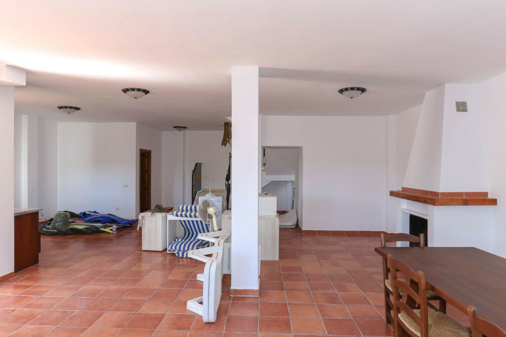 Detached Villa Guaro Málaga - image 26