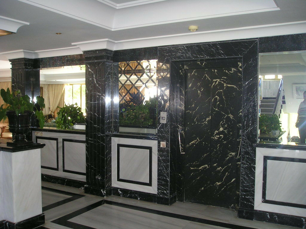 Penthouse Puerto Banús Málaga - image 28
