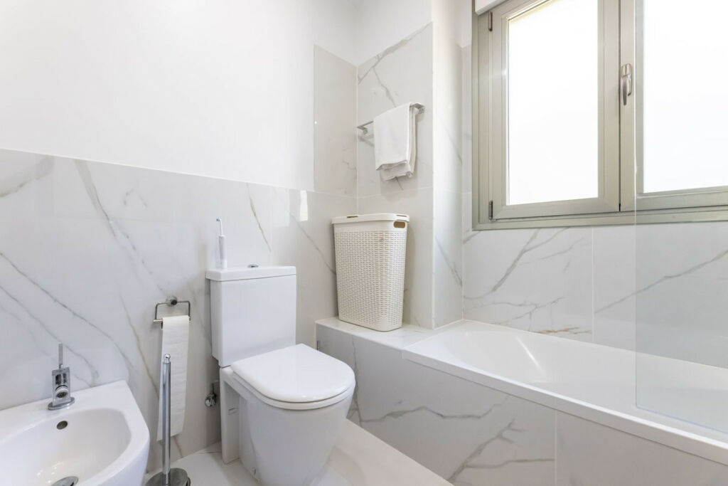 Middle Floor Apartment Benahavís Málaga - image 28