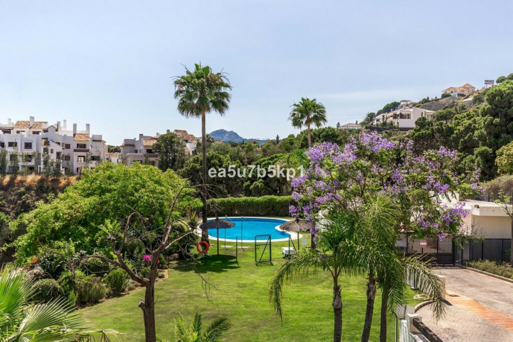 Ground Floor Apartment Benahavís Málaga - image 30