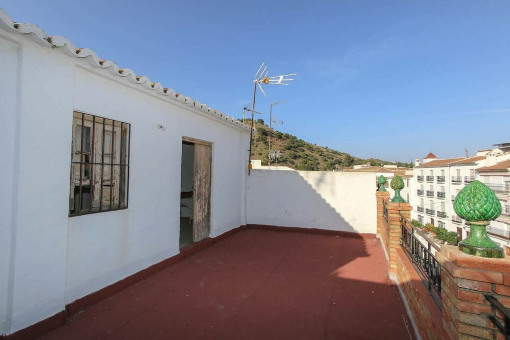 Bed and Breakfast Tolox Málaga - image 30