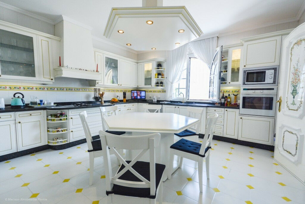 Detached Villa Benalmadena Málaga - image 31