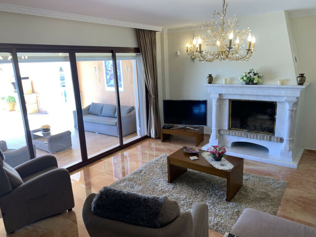 Detached Villa Coín Málaga - image 23