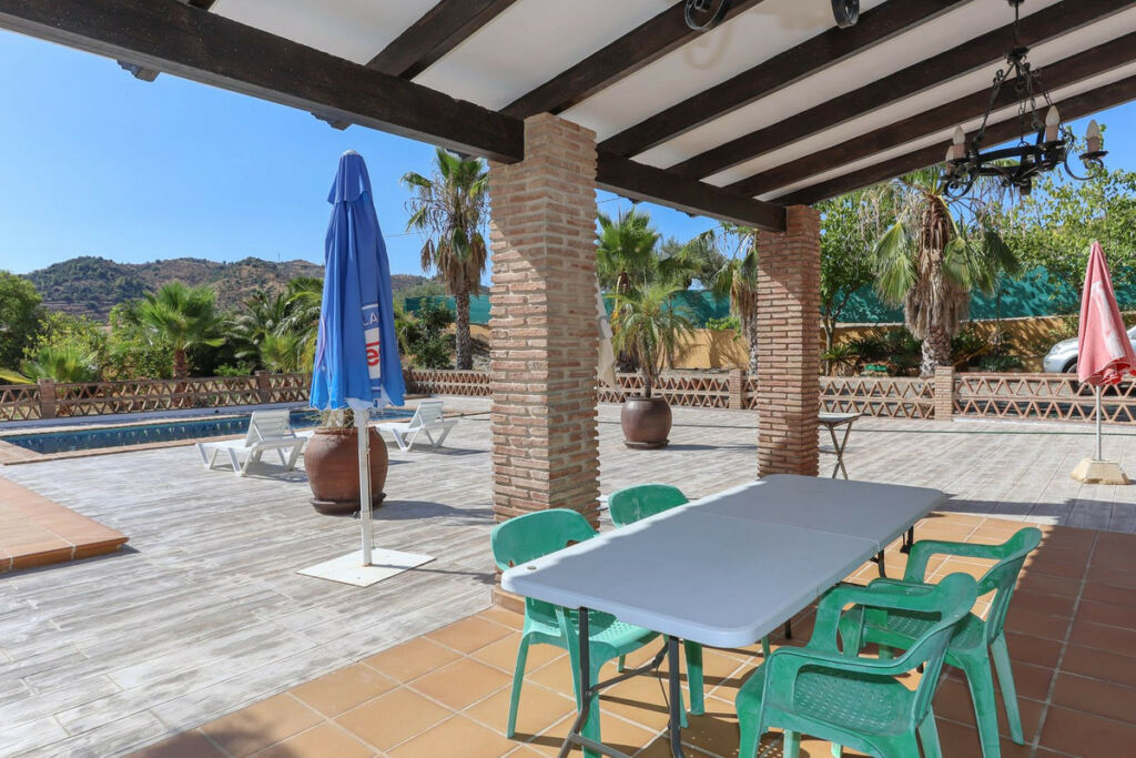 Detached Villa Guaro Málaga - image 35