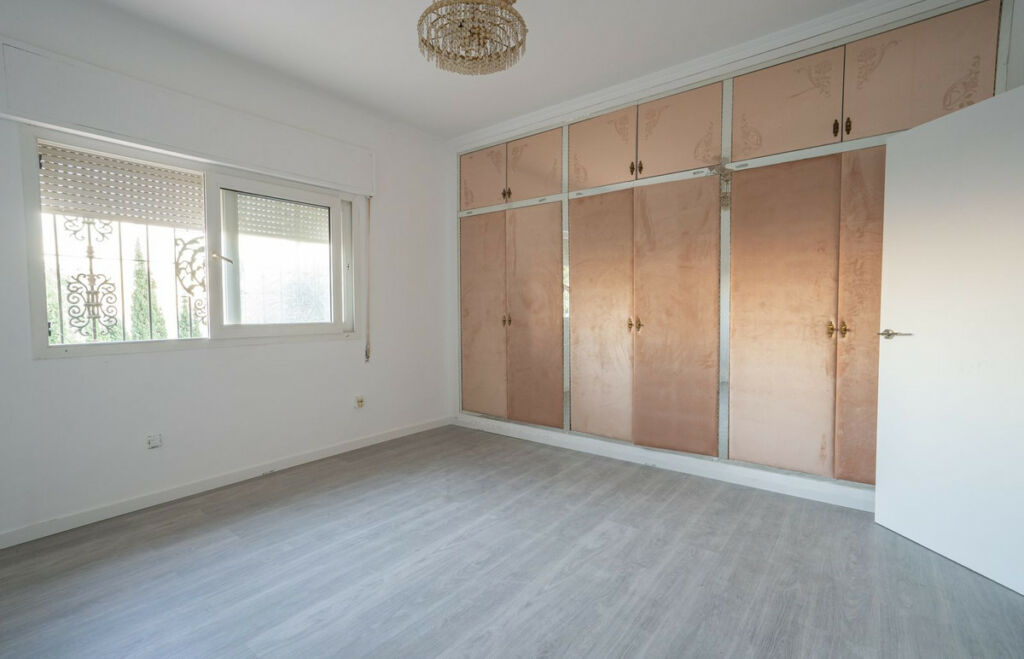 Detached Villa Benalmadena Pueblo Málaga - image 36