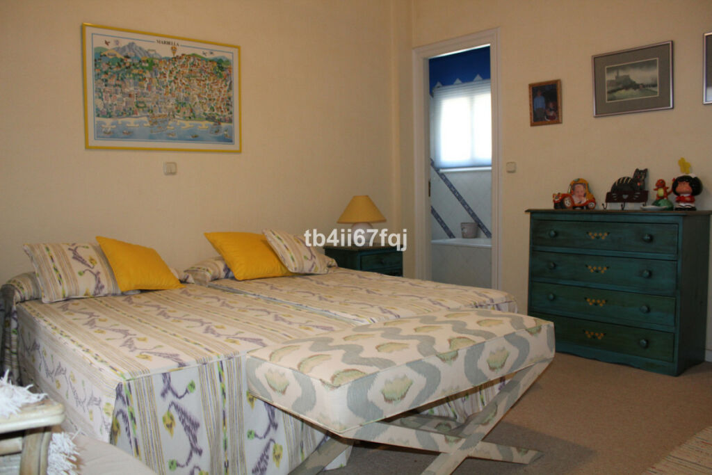 Detached Villa Atalaya Málaga - image 38