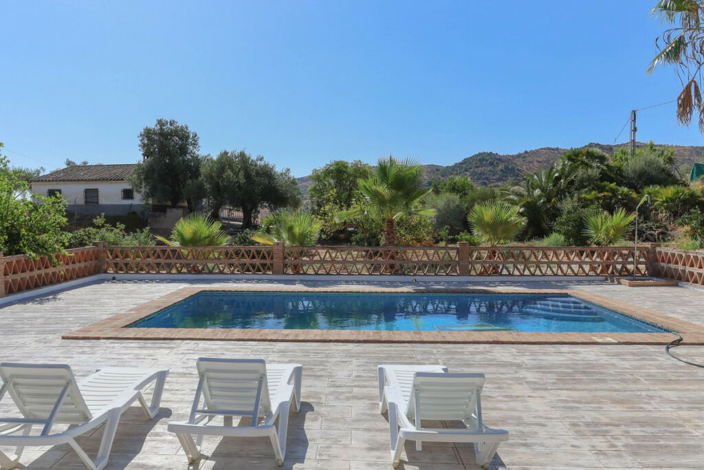 Detached Villa Guaro Málaga - image 40