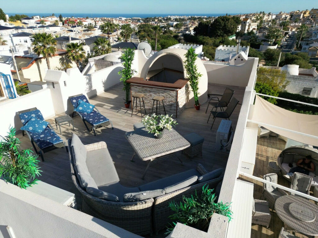 Detached Villa Villamartin Alicante - image 39