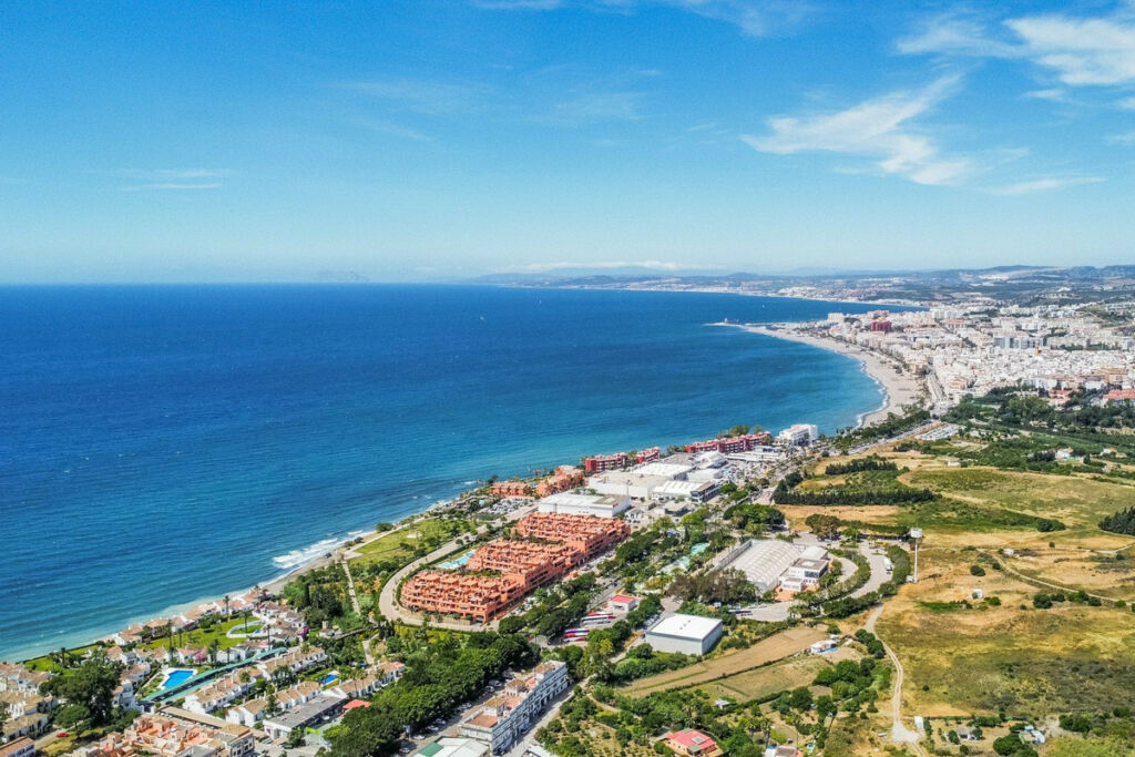 Land Estepona Málaga - image 4
