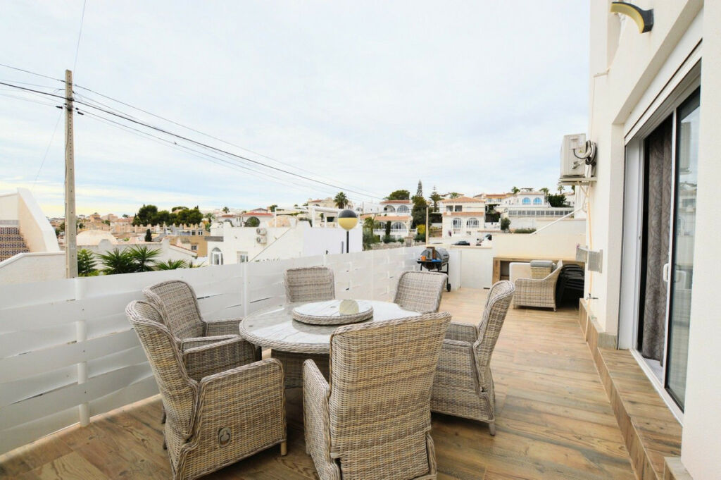 Detached Villa Villamartin Alicante - image 41