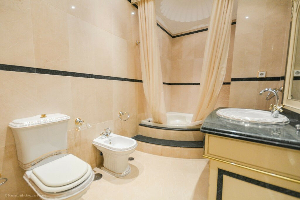 Detached Villa Benalmadena Málaga - image 49