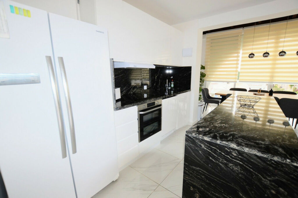 Detached Villa Villamartin Alicante - image 7