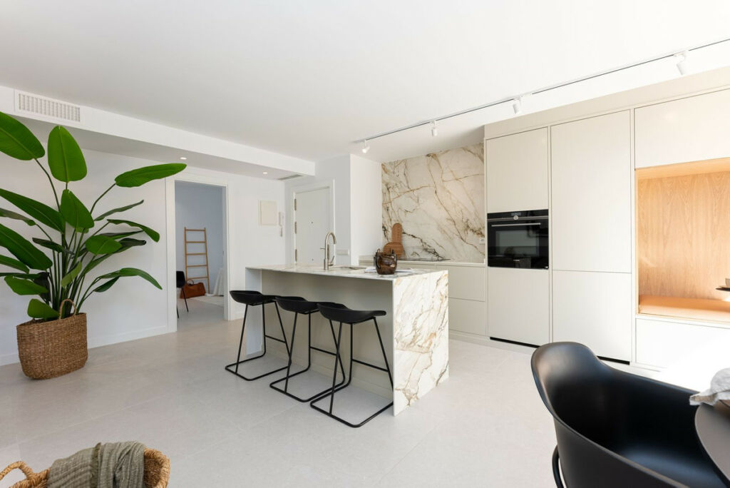 Ground Floor Apartment Nueva Andalucía Málaga - image 7