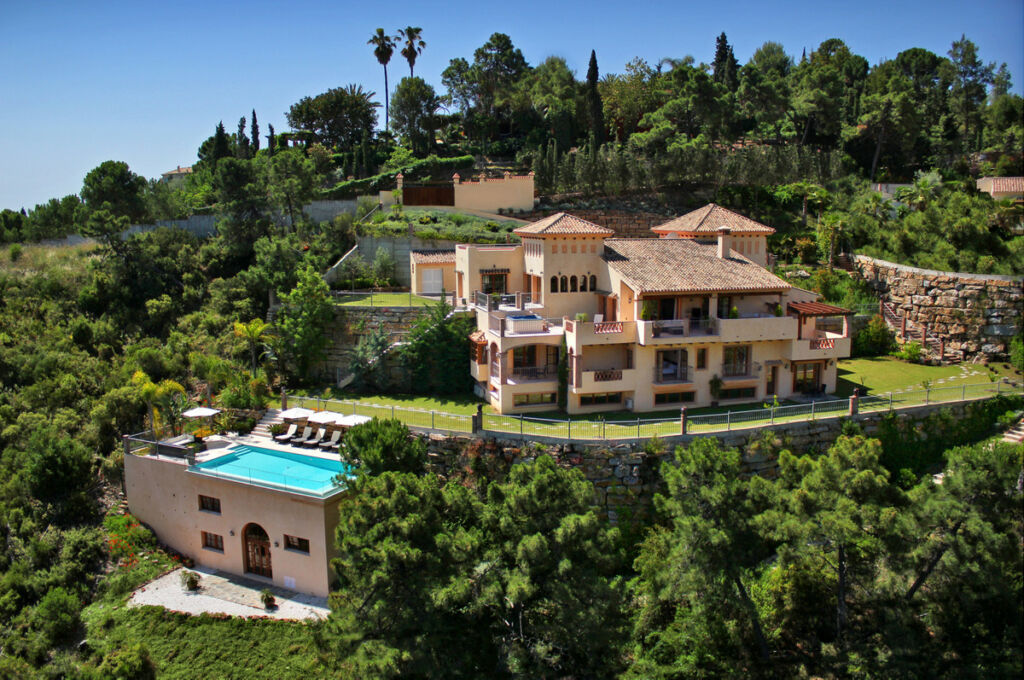 Detached Villa El Madroñal Málaga