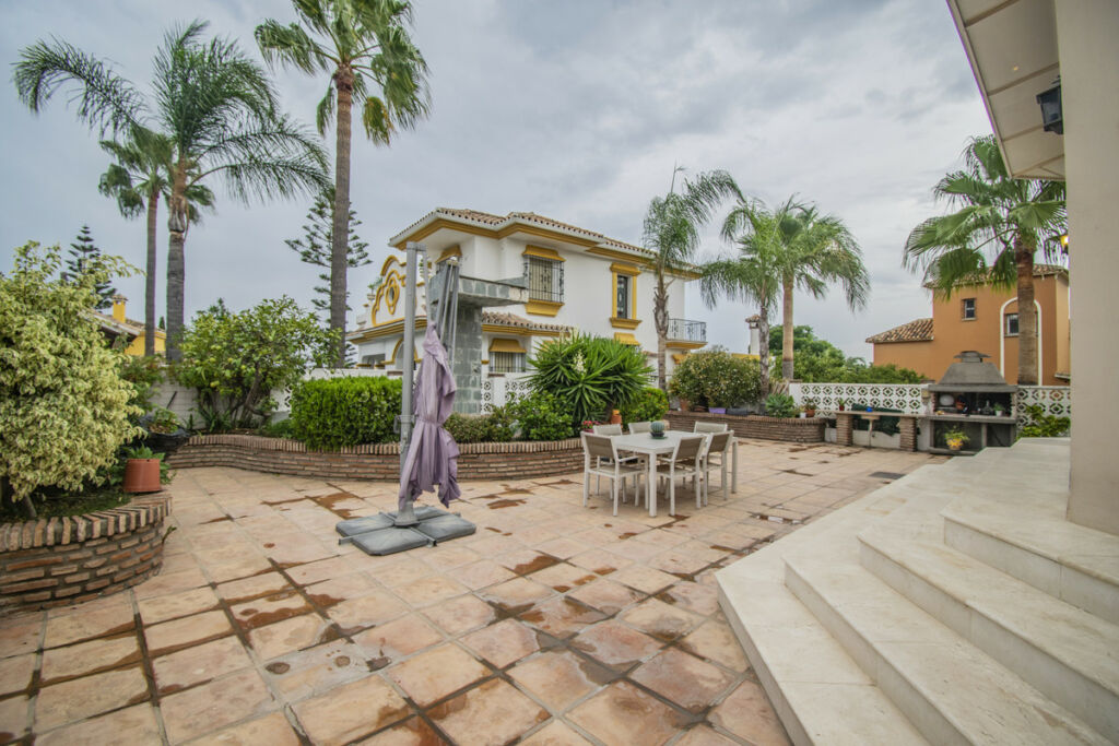 Detached Villa San Pedro de Alcántara Málaga