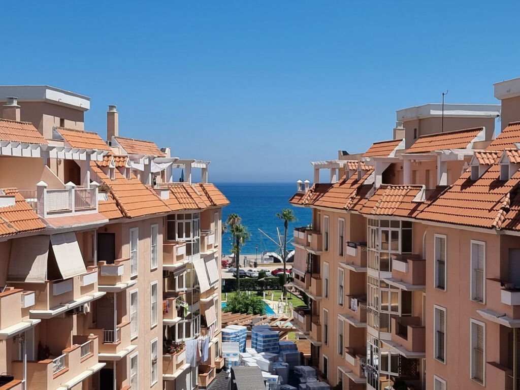 Penthouse San Luis de Sabinillas Málaga - image 12