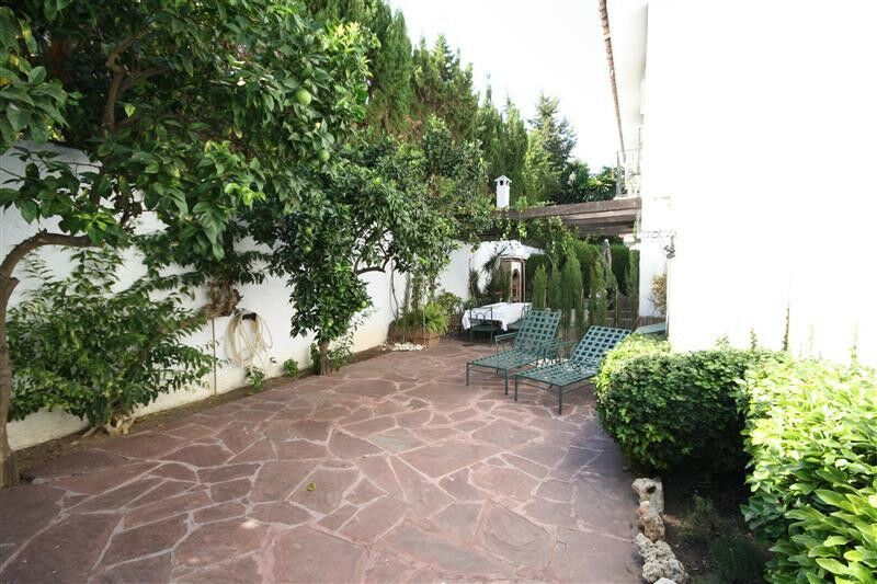 Detached Villa Los Monteros Málaga - image 10