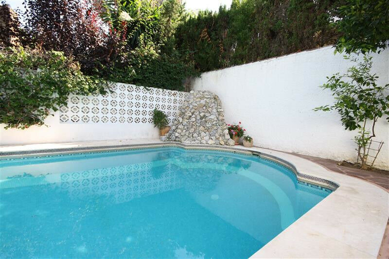 Detached Villa Los Monteros Málaga - image 11