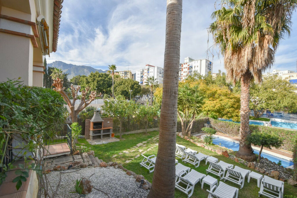 Semi-Detached House Marbella Málaga - image 11