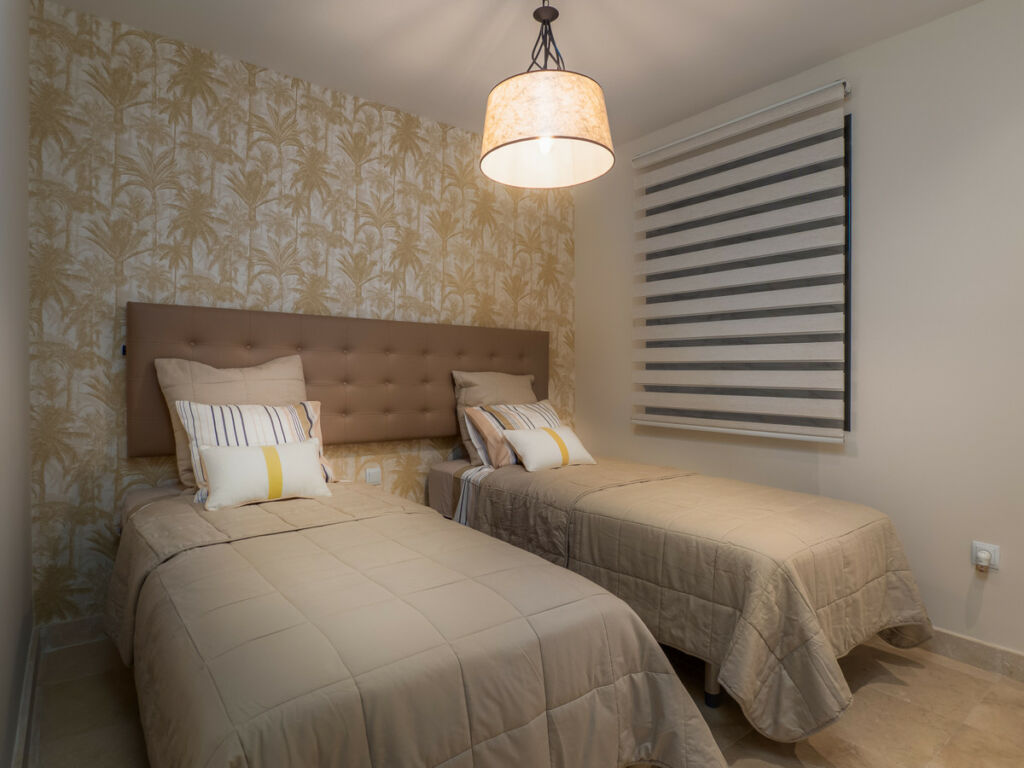 Ground Floor Apartment Los Flamingos Málaga - image 12