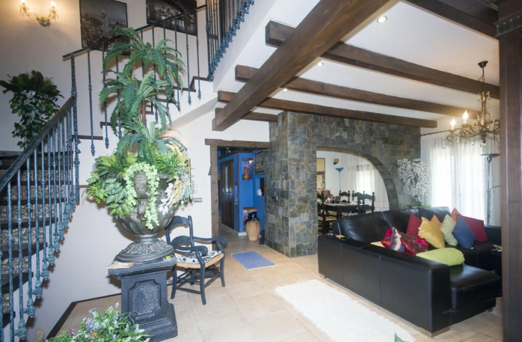 Detached Villa Coín Málaga - image 12