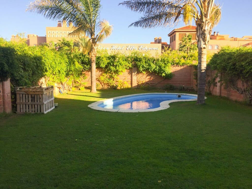 Semi-Detached House Estepona Málaga - image 2