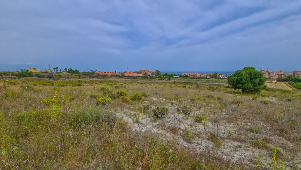 Residential Plot New Golden Mile Málaga - image 12