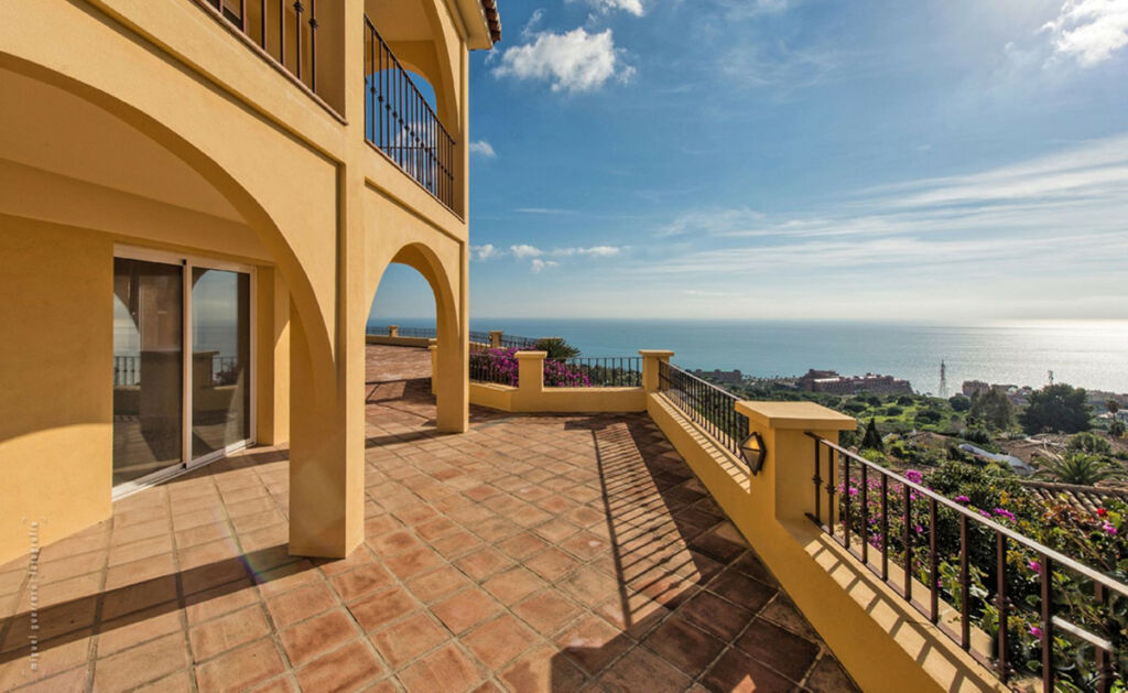 Detached Villa Benalmadena Málaga - image 13